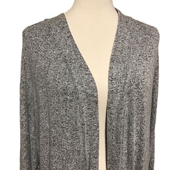 Magellan Outdoors Classic Fit Gray Hi-Low Cardigan XS - Picture 2 of 8